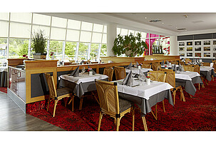 Parkhotel-Weiskirchen-Galerie-Restaurant-20